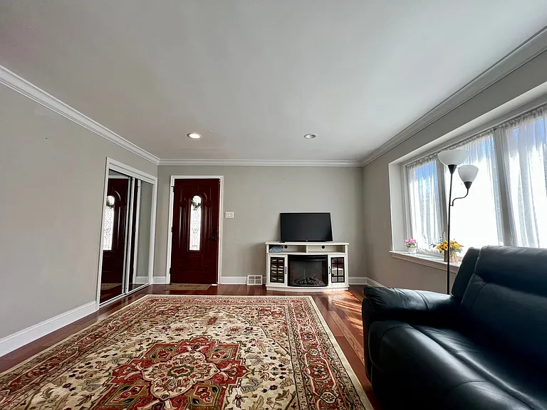 2988 Welsh Rd — Photo 6
