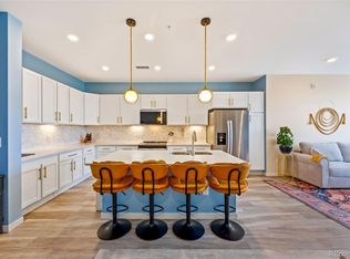 420 E Fremont Place #201, Centennial, CO 80122