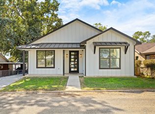 6811 Briar Rd, Azle, TX 76020