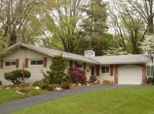 3406 Brookwood Dr, Fairfax, VA 22030