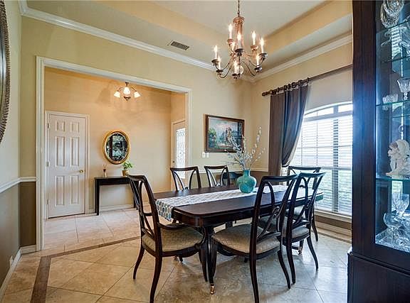 5th image of 2112 Buckskin Cir