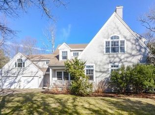 3 Hamlin Rd, Mattapoisett, MA 02739