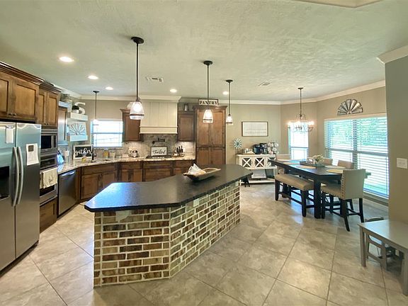 5th image of 4620 Thacker Dr