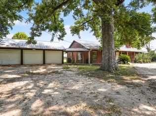 700 Anderson Rd, Humble, TX 77339