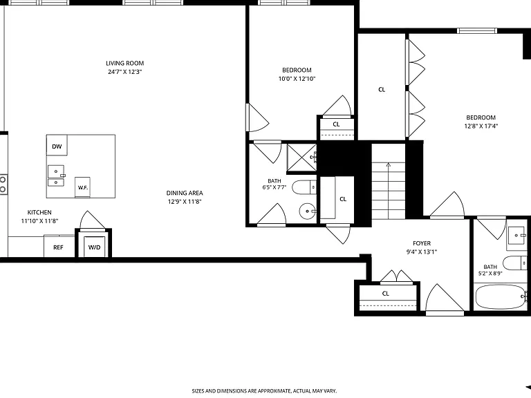240 Centre St #4R — Photo 2