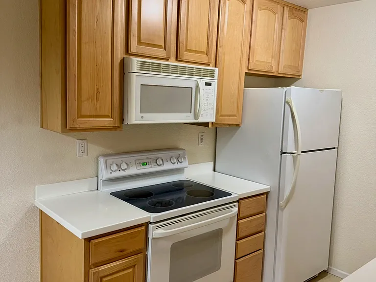 155 Sharene Ln #216 — Photo 3