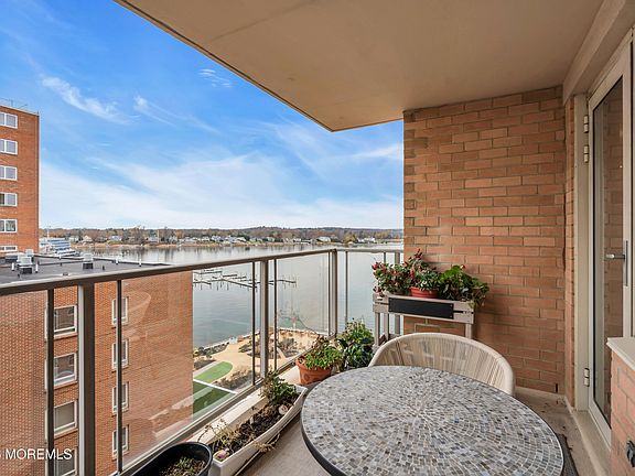 3rd image of 28 Riverside Avenue #6M