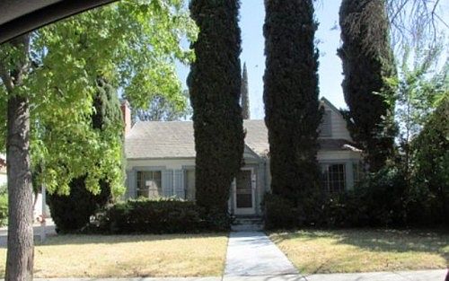 1st image of 2060 W Willow St