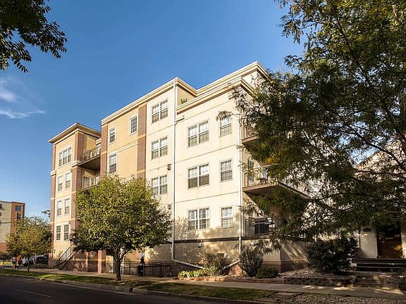 3rd image of 1780 N Washington St APT 201