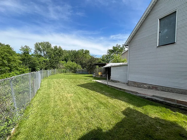 9 Indian Leap St #1 — Photo 4