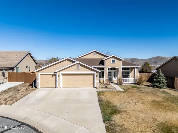 17960 Blake Ct, Reno, NV 89508