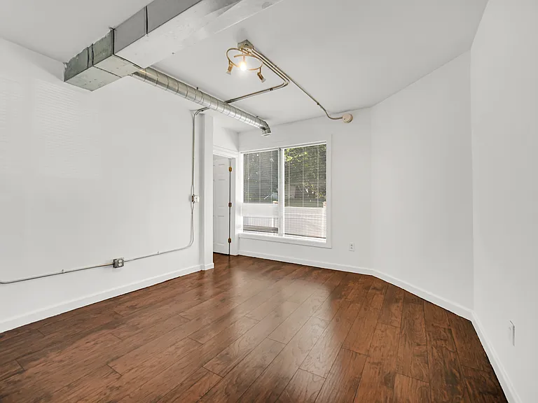 501 Union St #2 — Photo 13