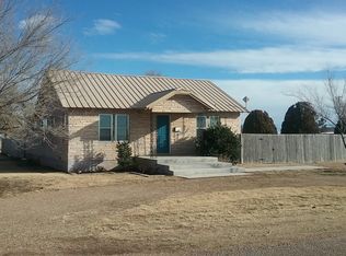 110 Bivins Ave, Groom, TX 79039