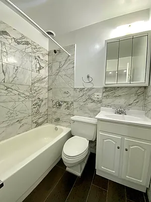 Rented by City Connections Realty | media 16