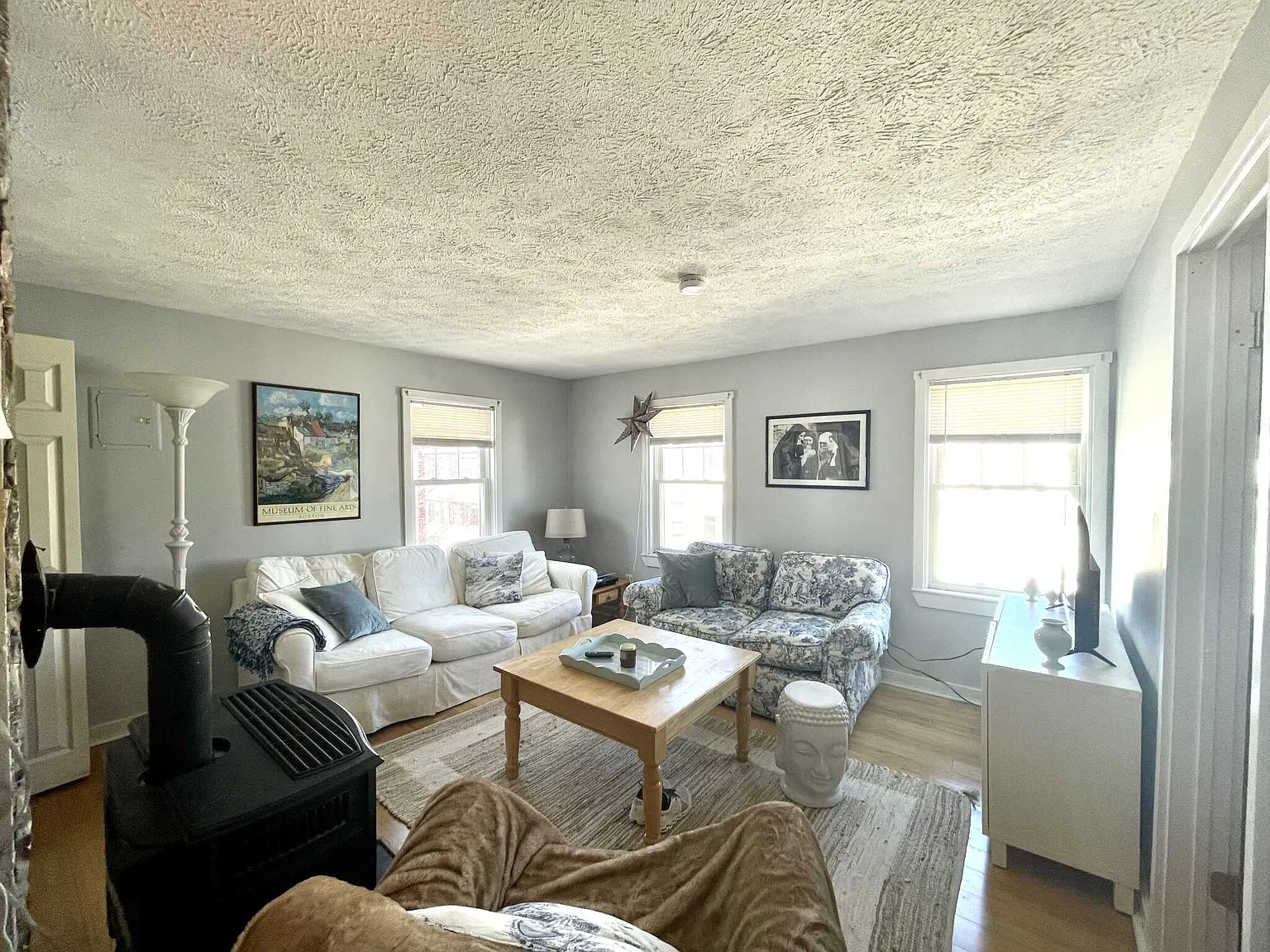 2 bed, $3,400 — Photo 2