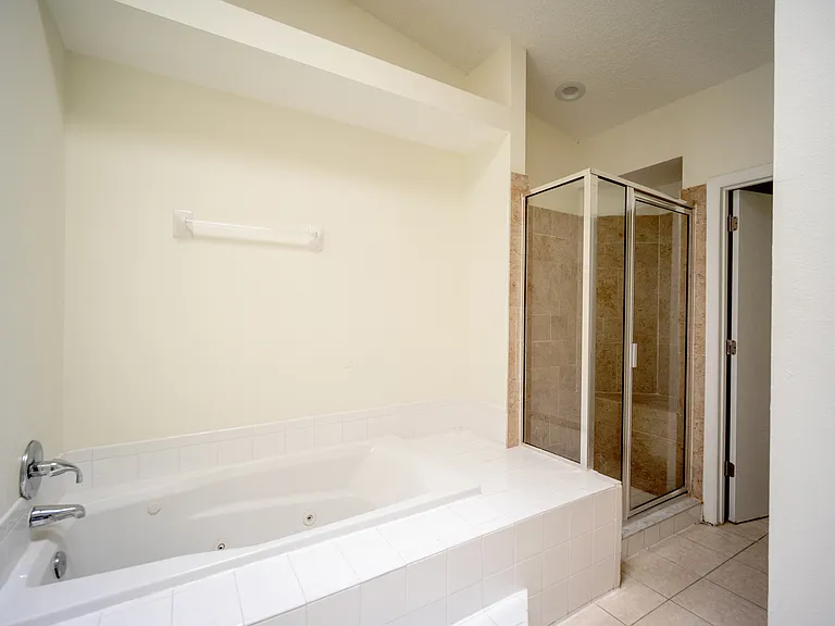 821 Orchid Dr #A — Photo 9
