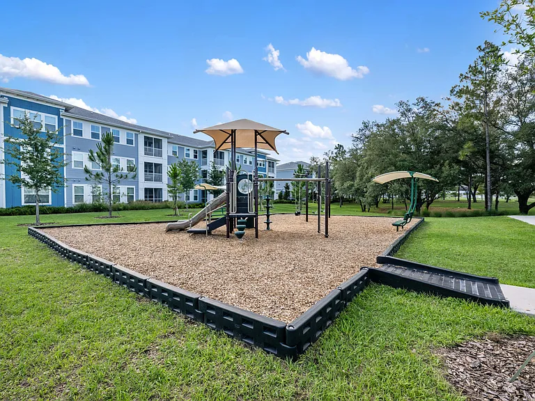 Dunson Grove Apartments — Photo 63