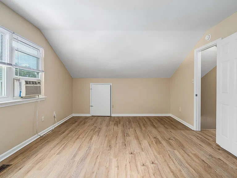 4117 Rainbow Dr — Photo 22