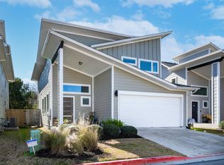 707 McQueen St, Austin, TX 78745