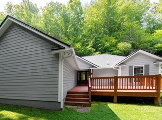 178 Susanna Cove Rd, Mars Hill, NC 28754