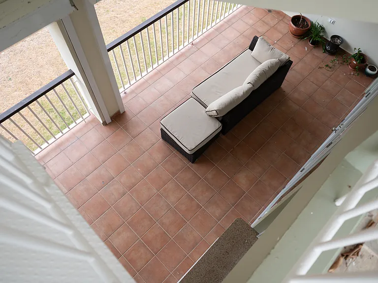180 Palmas Dr — Photo 39