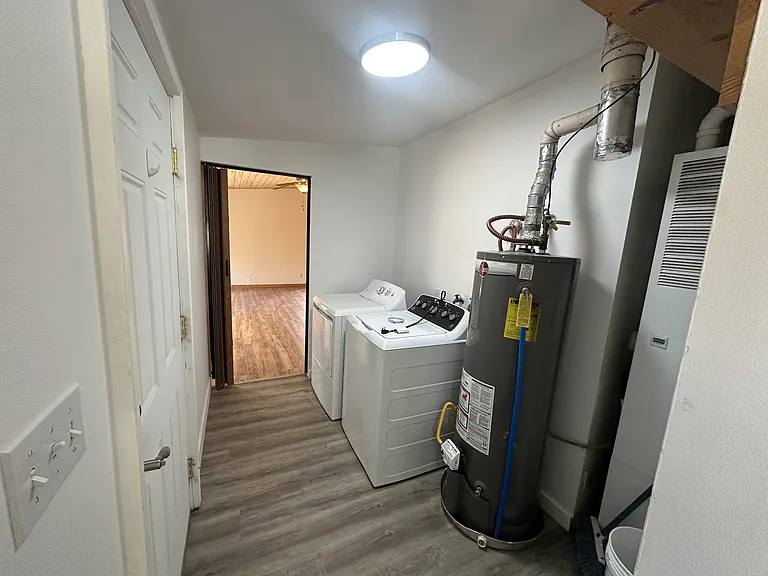 705 Palisade Dr #1 — Photo 10