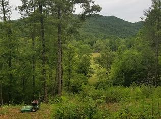 2705 Younce Creek Rd, Franklin, NC 28734