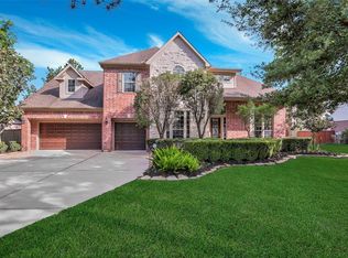 15 Dusk Valley Ct, Spring, TX 77379
