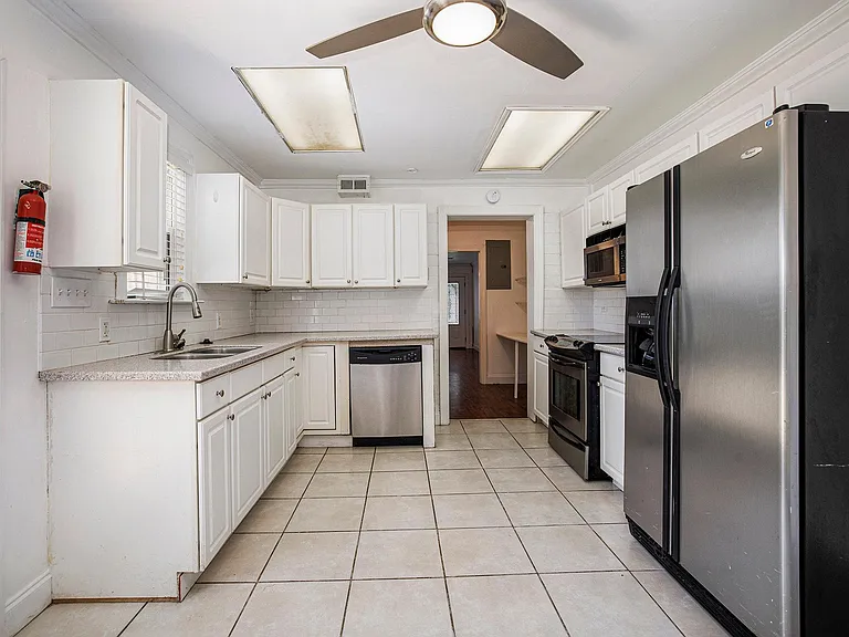 18 Joyce Ave #A — Photo 17