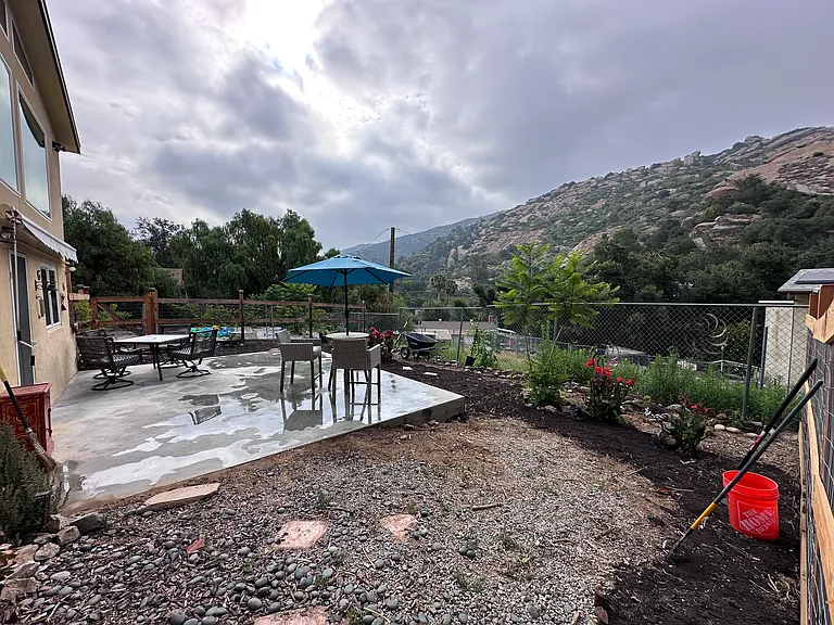 1070 Alta Vista Rd — Photo 4