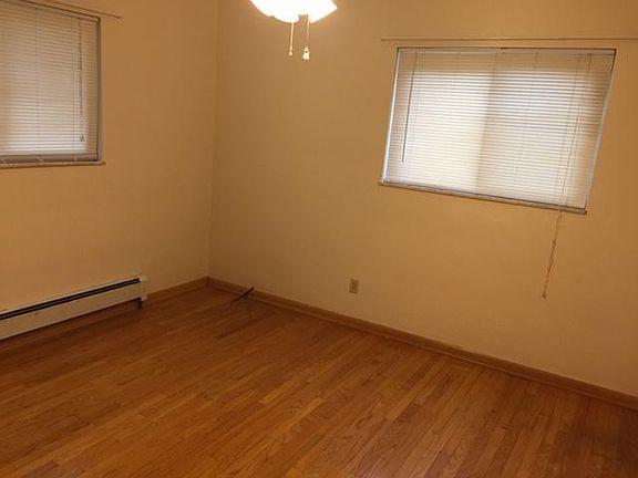 Bedroom #1