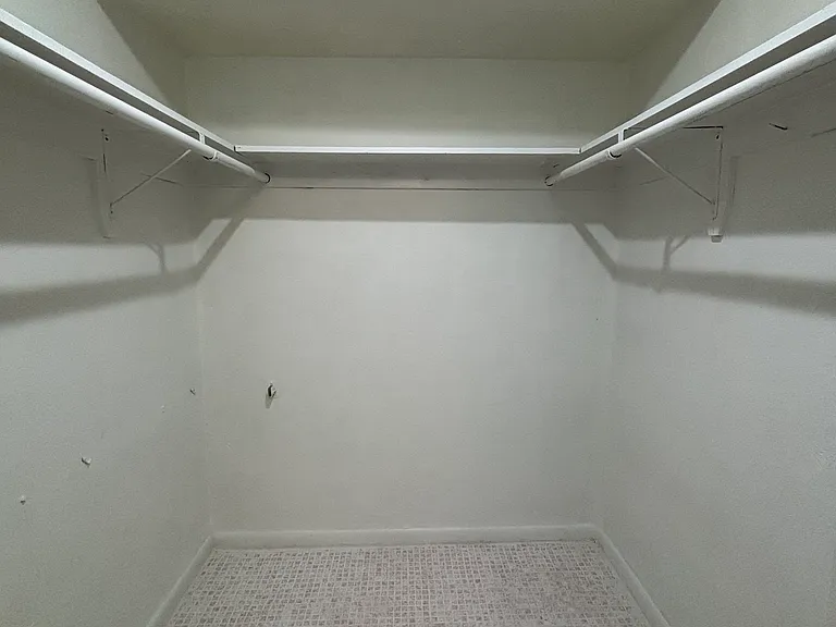 677 SW 9th Ave #105 — Photo 6