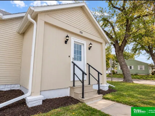 1150 E 12th St, Fremont, NE 68025