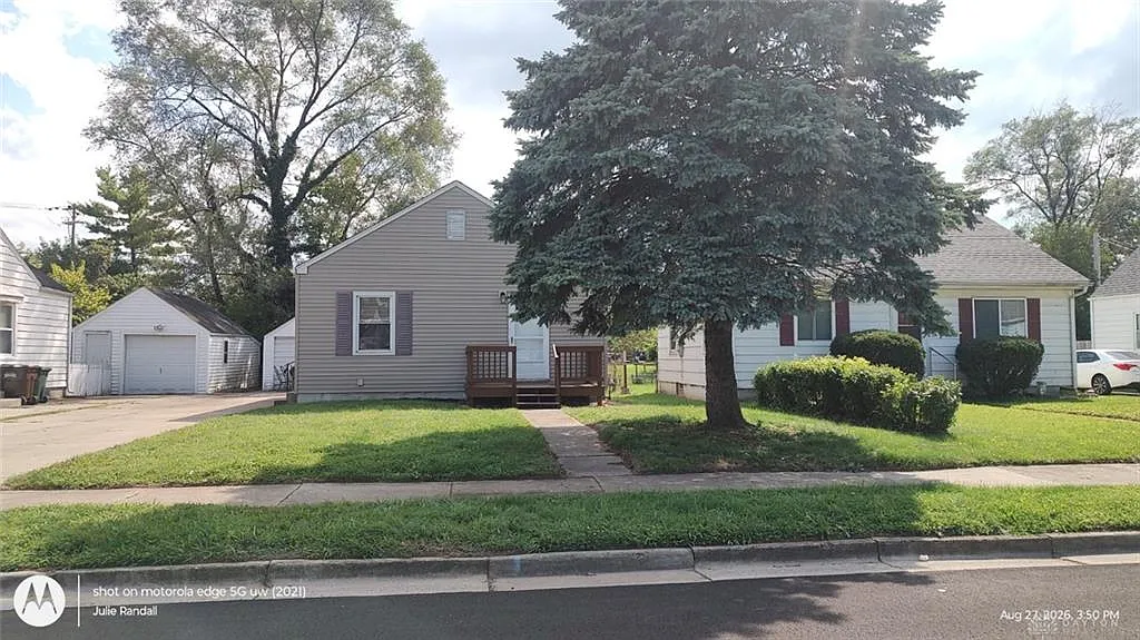 2 bed, 1.0 bath, 720 sqft, $1,400 — Photo 1