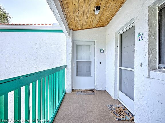 3rd image of 5369 Casablanca Cir