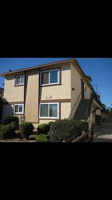 2 bed, 680 sqft, $2,395 — Photo 1