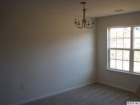 4th image of 6228 Leslie Dr