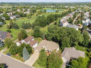 10516 Glen Eagle Rd, Woodbury, MN 55129