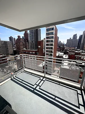 Rented by UES Management | media 7