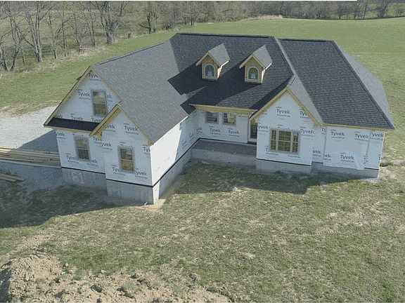 2nd image of 81 Indian Springs Trce