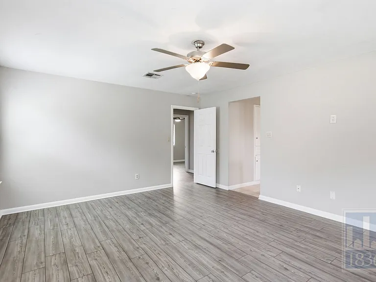401 Oakridge Pass — Photo 15