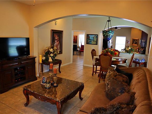 3rd image of 9157 Oak Fern Dr
