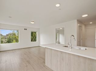 Sunnyside 12 Apartments, Portland, OR 97215