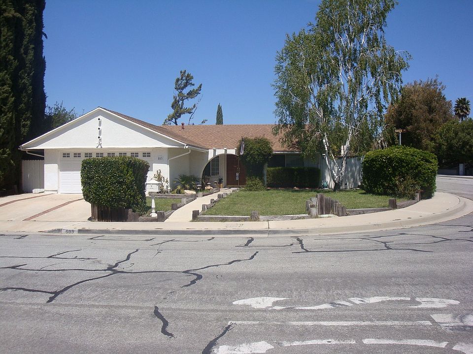 2nd image of 503 W Fargo St