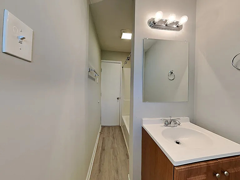 2611 Lake Harbin Rd — Photo 17