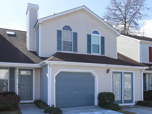 707 Aylesbury Dr, Virginia Beach, VA 23462