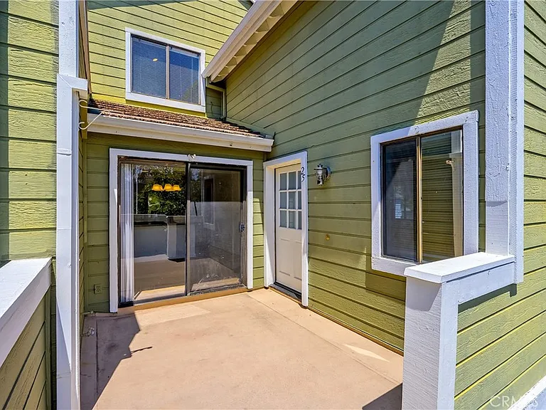 25 Clover Ln #359 — Photo 35