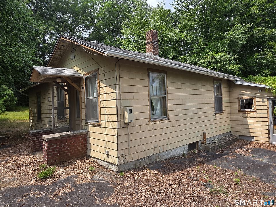 1st image of 978 Voluntown Road