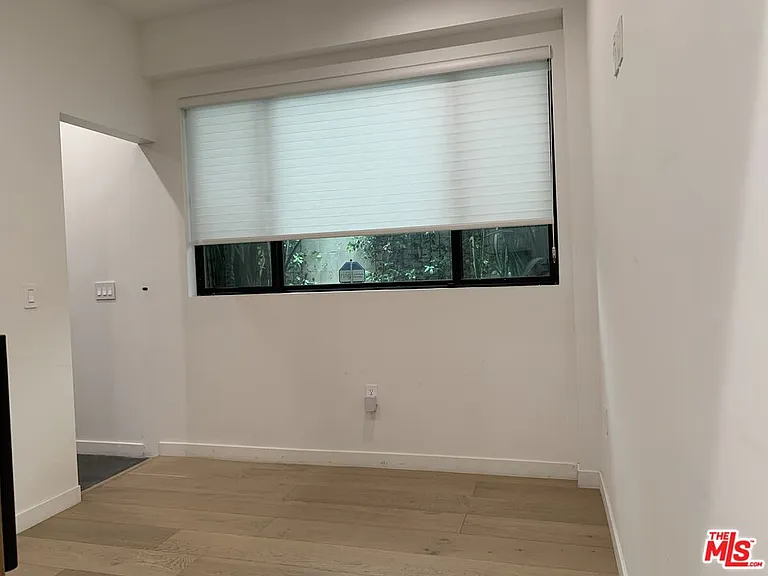 11341 Pearl St — Photo 6