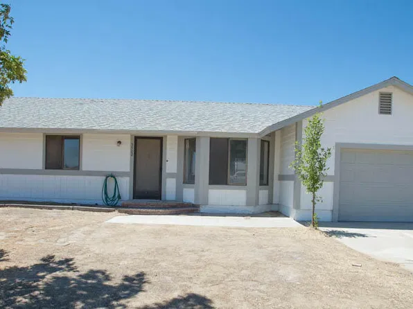 5902 Margaritha Ln, Rosamond, CA 93560